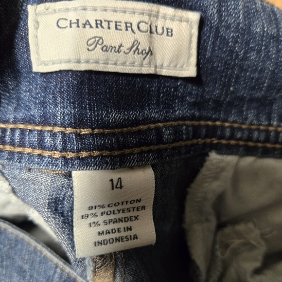 Charter Club Blue Denim Capris Siez 14 Women's - Picture 3 of 4